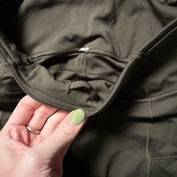 Fast and Free High-Rise Tight 28" - Picture 3 of 4